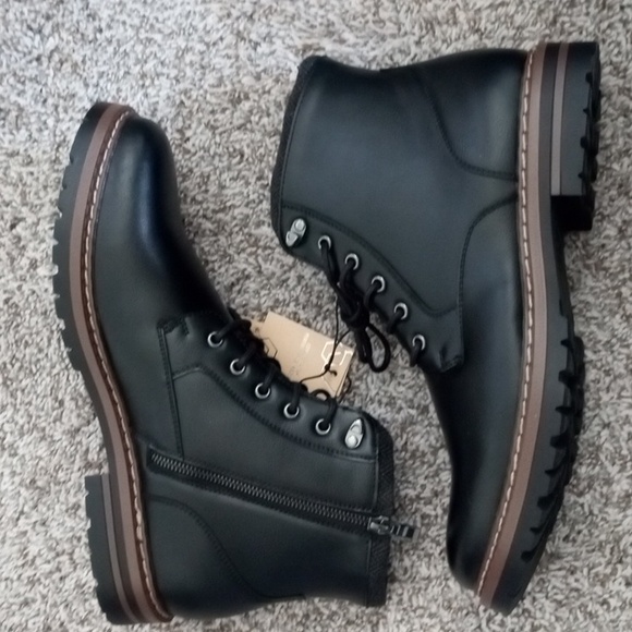 Madden NYC Devon Lace up Boot - Picture 4 of 11